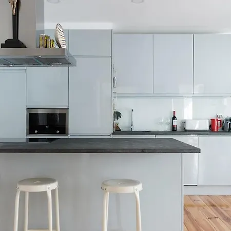 Alfama Terrace River And Historic View Spacious And Charming Ground Floor 18th Century Building Διαμέρισμα Lisboa